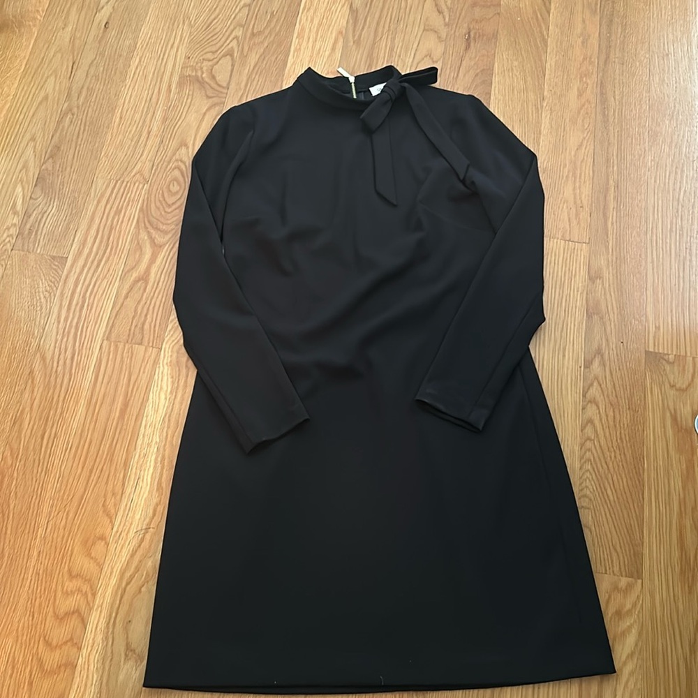 Calvin Klein Women’s size 6 Bow Dress